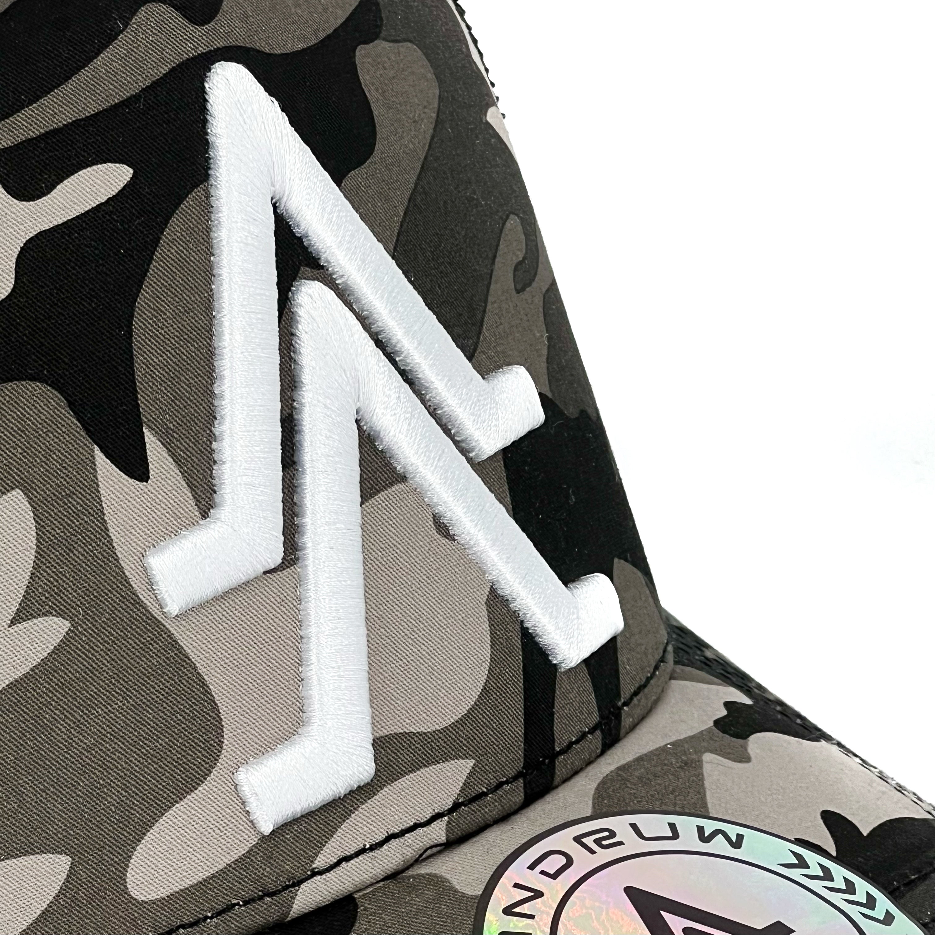 Andruw Apparel  #2409524 I A524